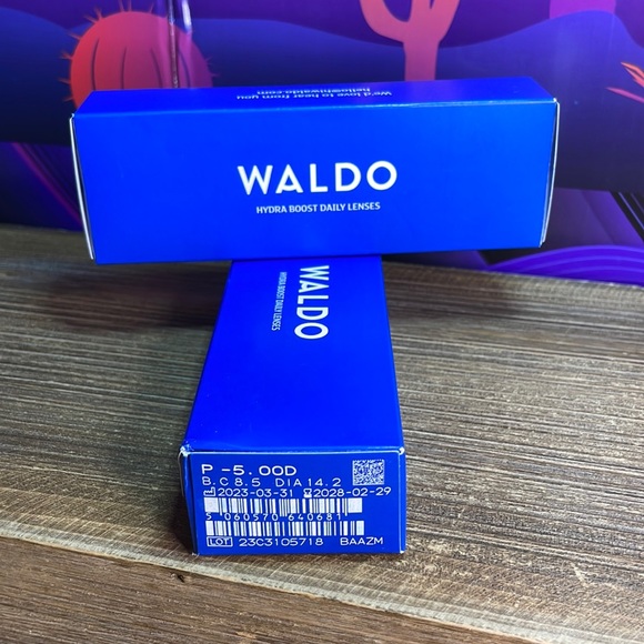 Waldo Hydra Boost Daily Lenses P-5. 75D B.C 8.5 DIA 14.2 exp date 02/2028. 60 L - Picture 1 of 11